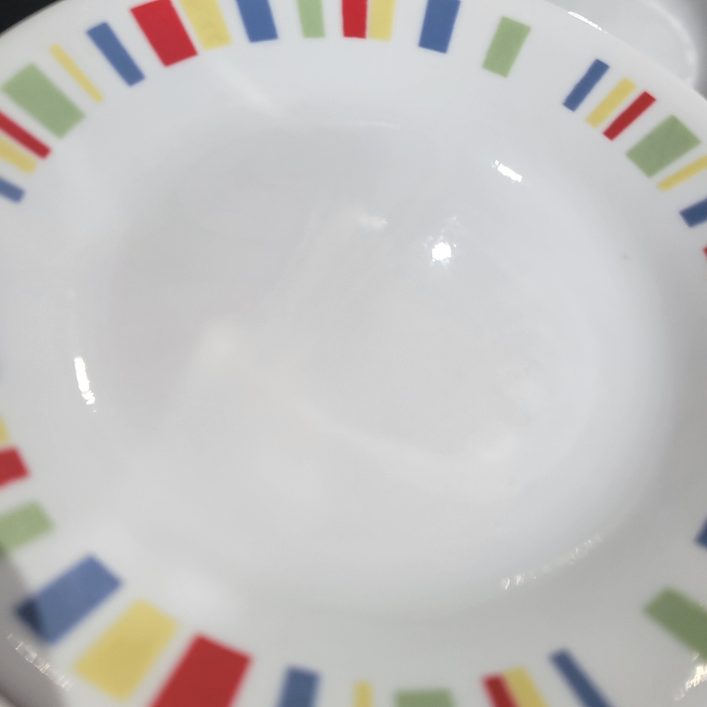 Corelle by Corning Memphis Pattern 4 Bread & Butter Plates Color Block Retired - Picture 10 of 15